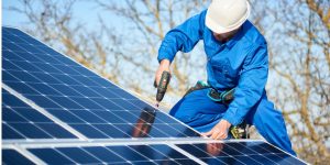 Installation Maintenance Panneaux Solaires Photovoltaïques à Les Ollieres